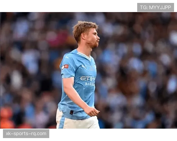 德布劳内位置变化解析：从前腰到全能中场的战术转型