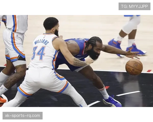 卡瓦伊挡拆拉开空间提升效率 助力快船关键回合表现