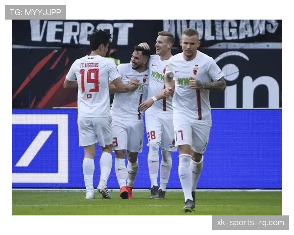 巴萨进攻体系过度依赖边路，战术单一性问题对赛季稳定性形成制约