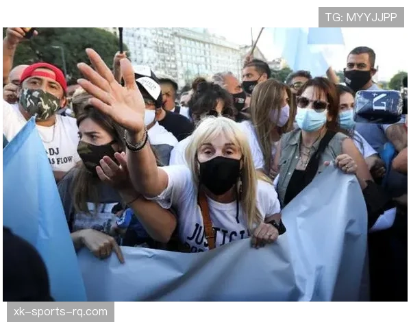 瓦伦西亚球迷抗议持续，对球队备战与赛事稳定性构成影响