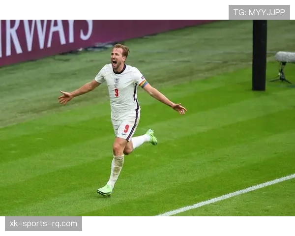 凯恩本赛季高位逼抢屡屡撕裂防线显著提升射门效率